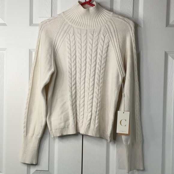 Cyrus New York Women’s Cream Knit Sweater Size S - Picture 1 of 9